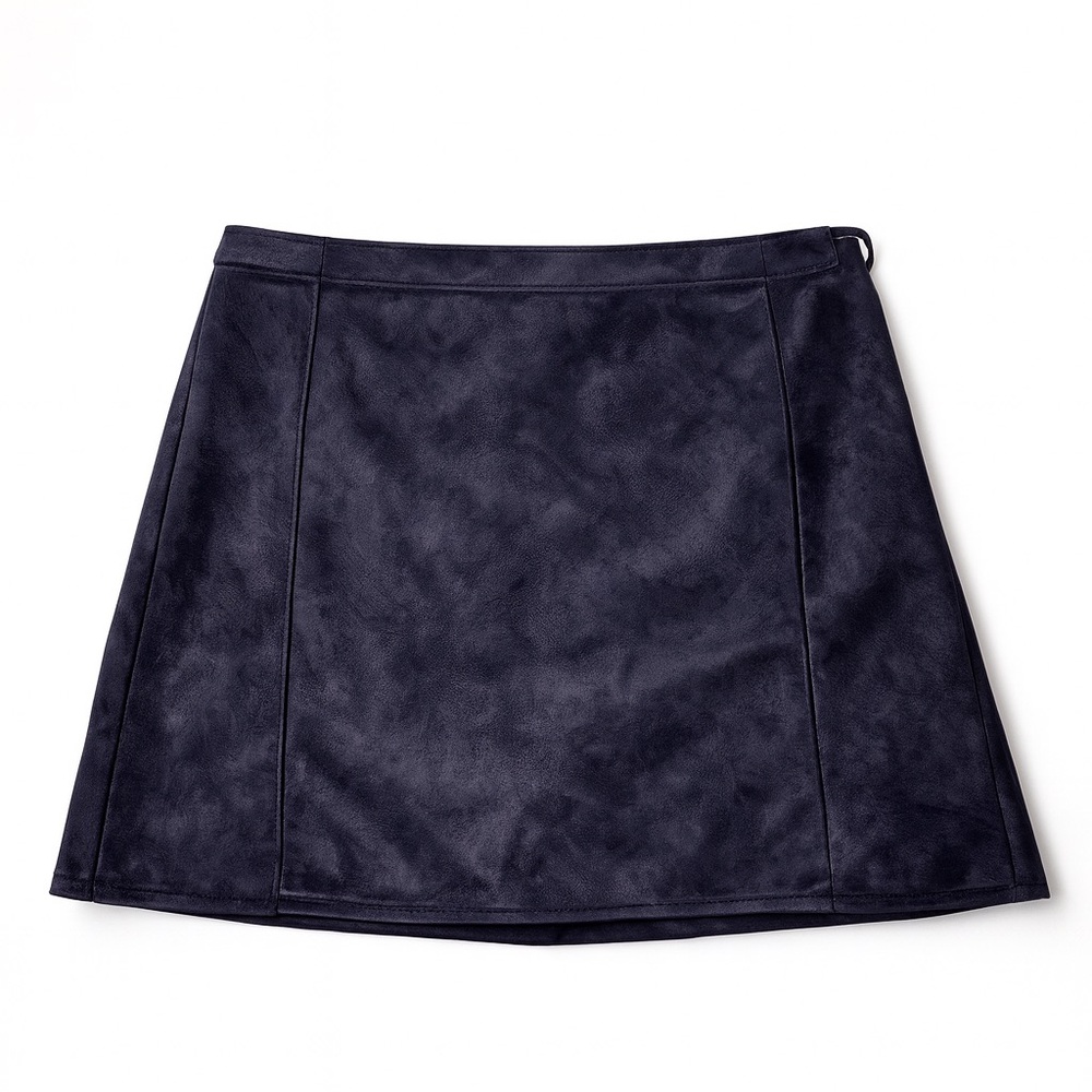 Boohoo • Faux Suede Wrap Mini Skirt • Black • Size 4